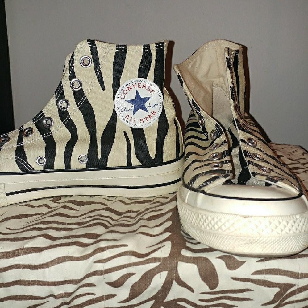 Chuck Taylor Converse high tops